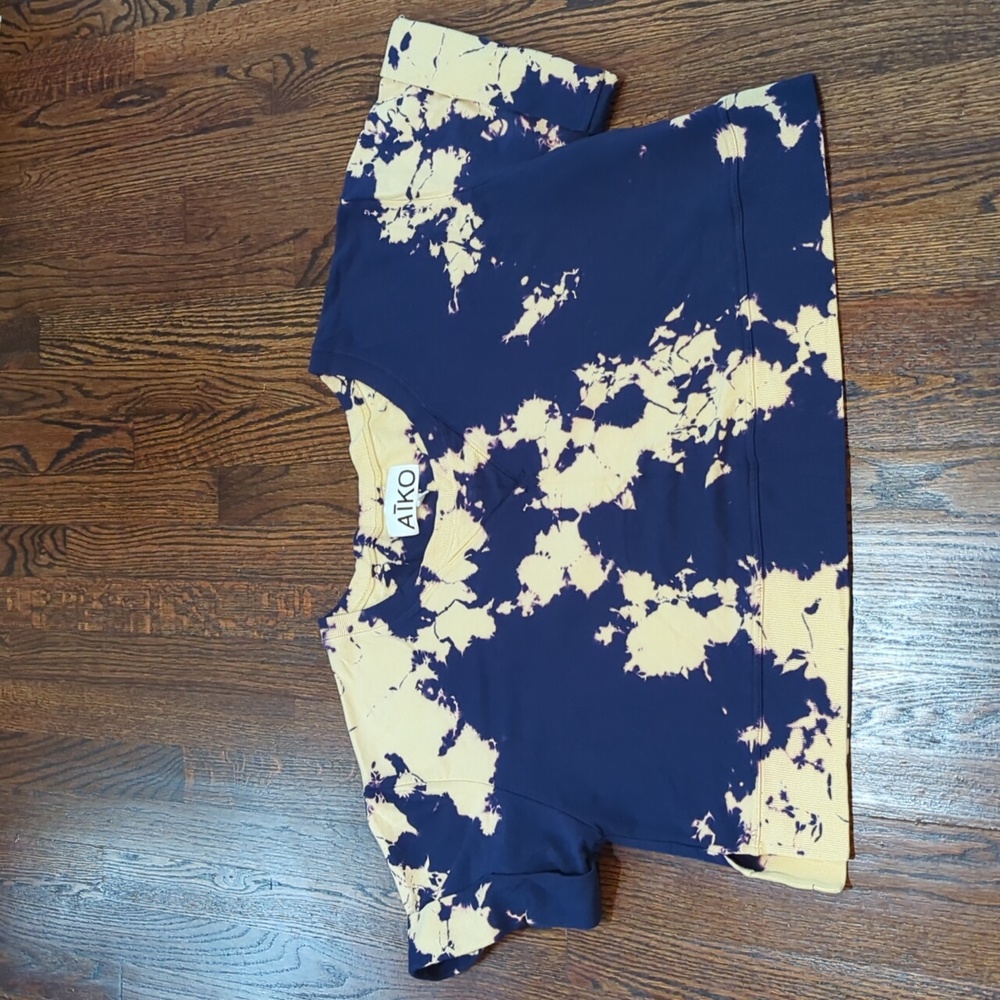 AiKO Oversized Bleach Tye Dye Top